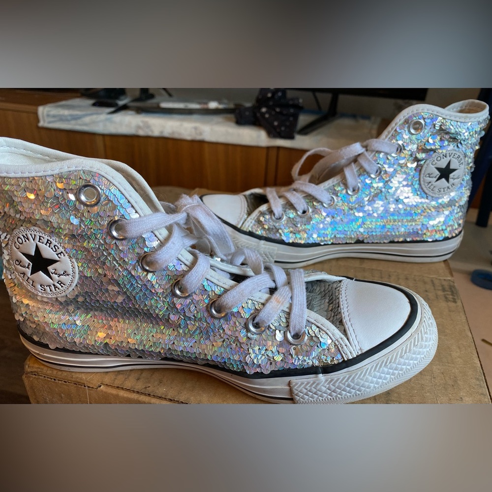 Silver iridescent sequin Converse size 6